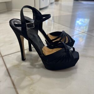 Bakers Vintage Black Strappy Heels